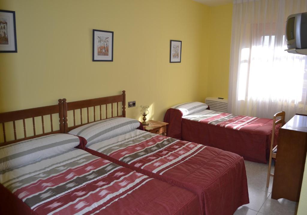 Hostal El Vegano Utiel Dış mekan fotoğraf