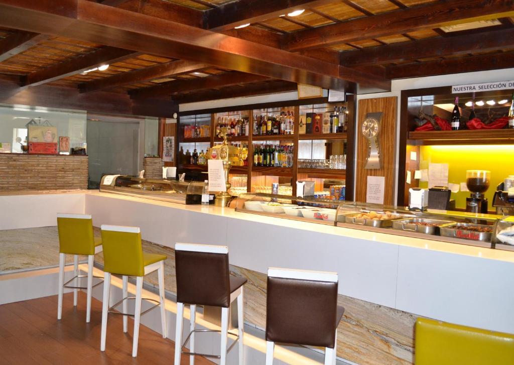 Hostal El Vegano Utiel Dış mekan fotoğraf
