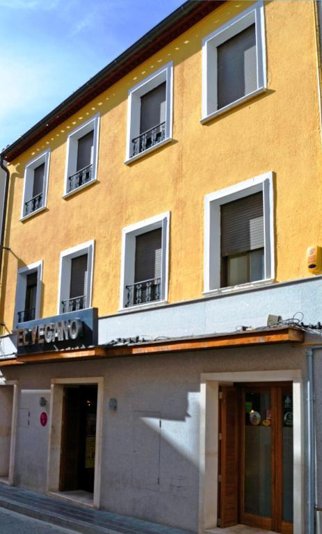 Hostal El Vegano Utiel Dış mekan fotoğraf